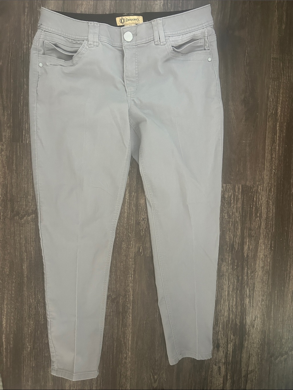 Democracy Women's Light Gray Skinny Jeans - Neutral Slim Fit